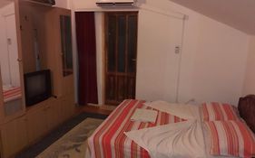 Apartments & Hostel Zdrava Hrana